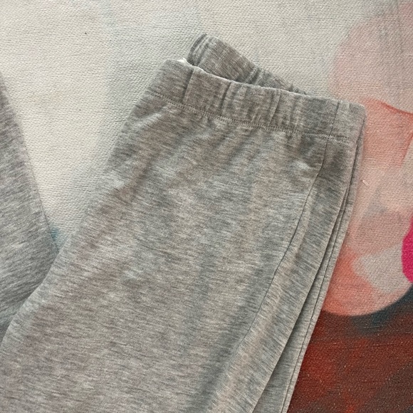 Aritzia TNA lounge pants - Picture 2 of 3